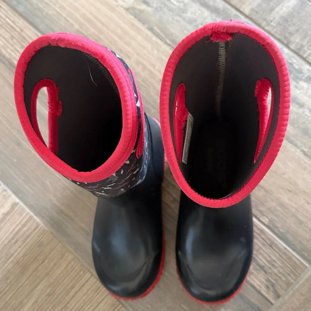 Kids Bogs classic Durham shark size 3